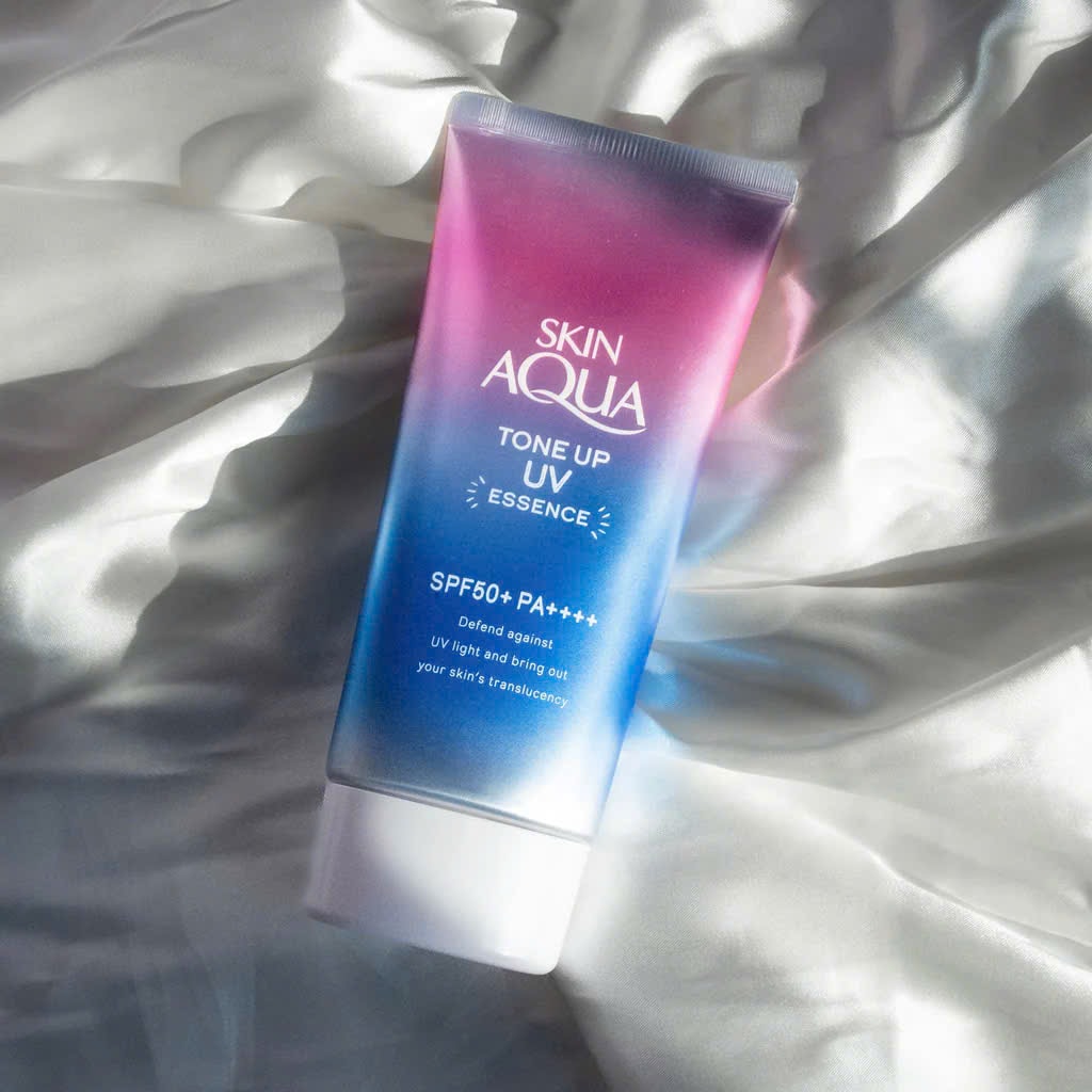 Kem Chống Nắng Nâng Tông Skin Aqua Tone Up UV Essence SPF50+